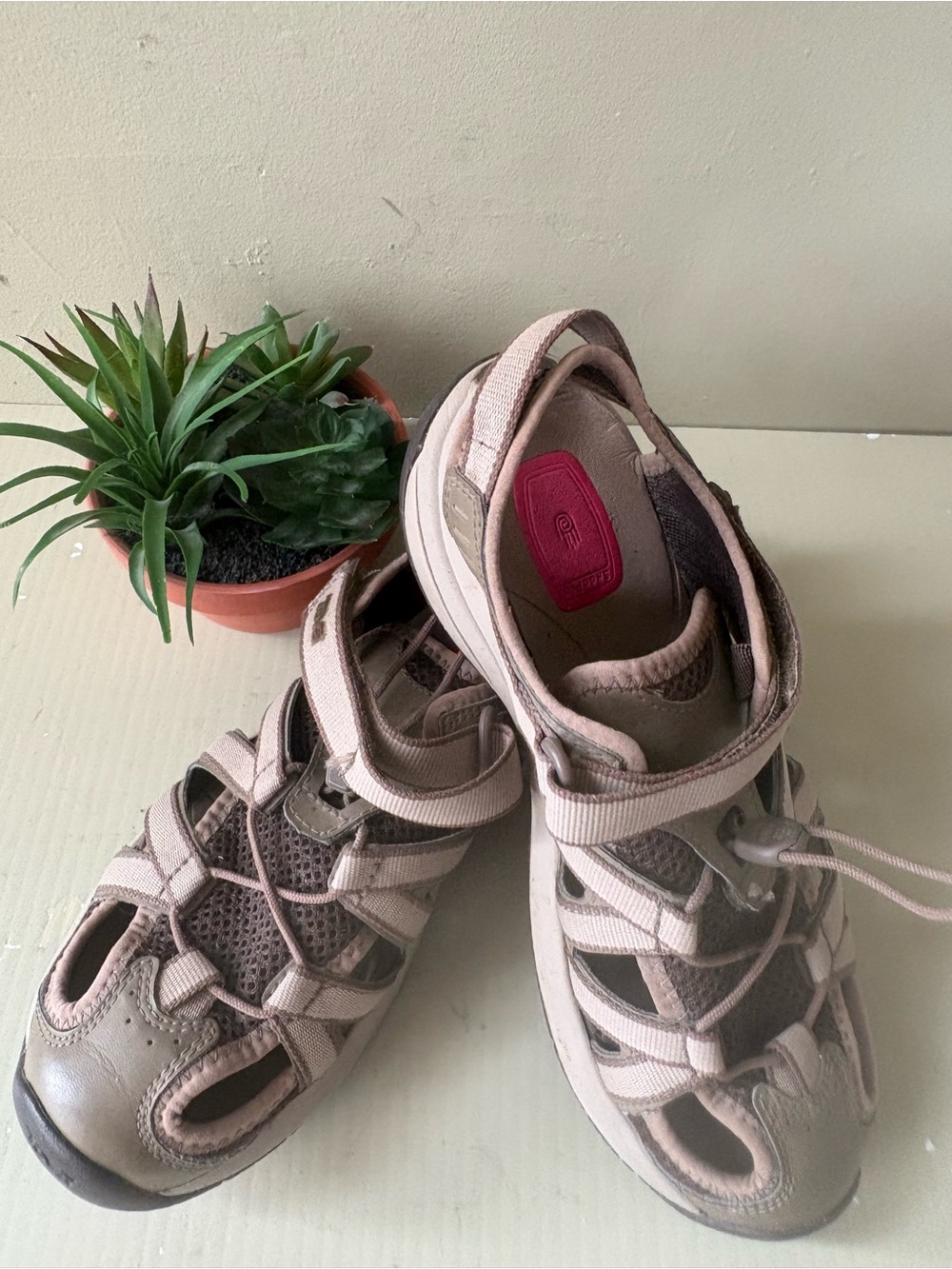Teva Women’s Sandal  Taupe